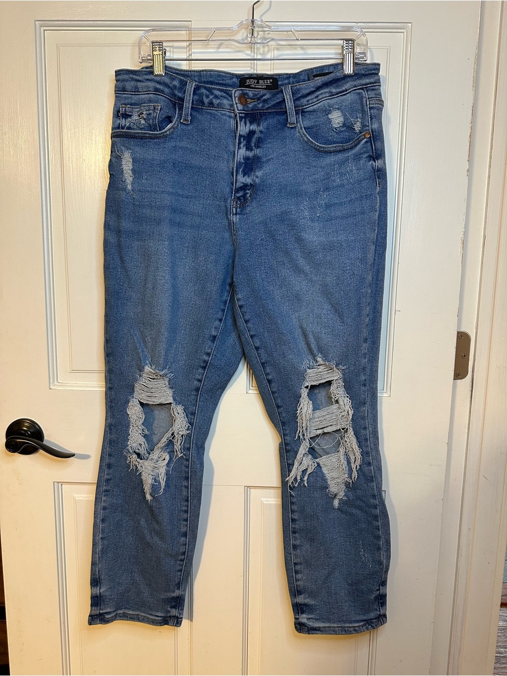 Judy Blue Medium Blue Distressed Ankle Jeans | Size 13